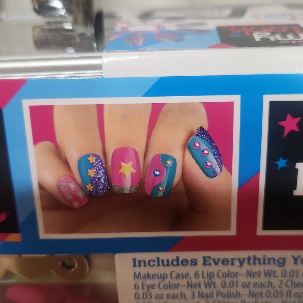 CRAZART ON-THE-GO BEAUTY CADDY